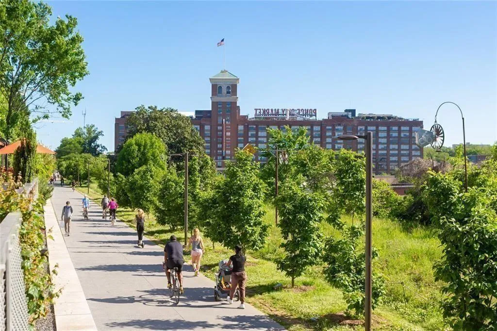 923 Peachtree Street Ne Unit 939, Atlanta, Georgia 30309, 1 Bedroom Bedrooms, ,1 BathroomBathrooms,Residential,For Sale,923 Peachtree Street Ne Unit 939,7669157