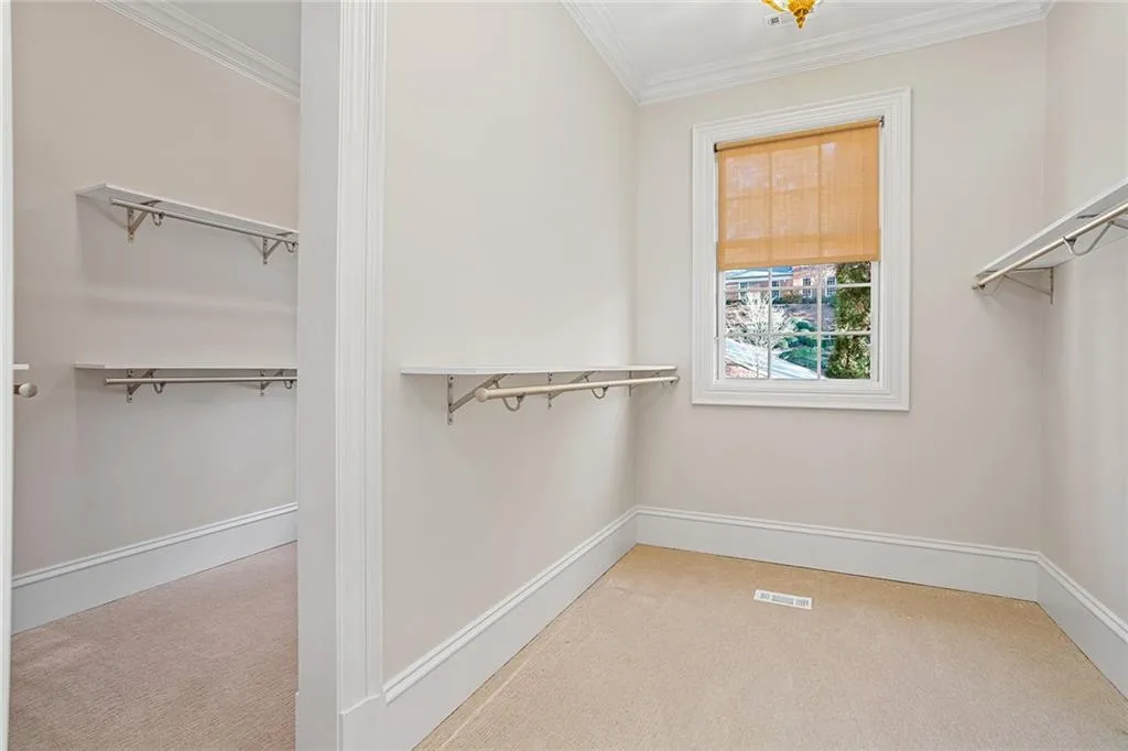 415 Cameron Valley Court, Sandy Springs, Georgia 30328, 5 Bedrooms Bedrooms, ,5 BathroomsBathrooms,Residential,Sold,415 Cameron Valley Court,7007681