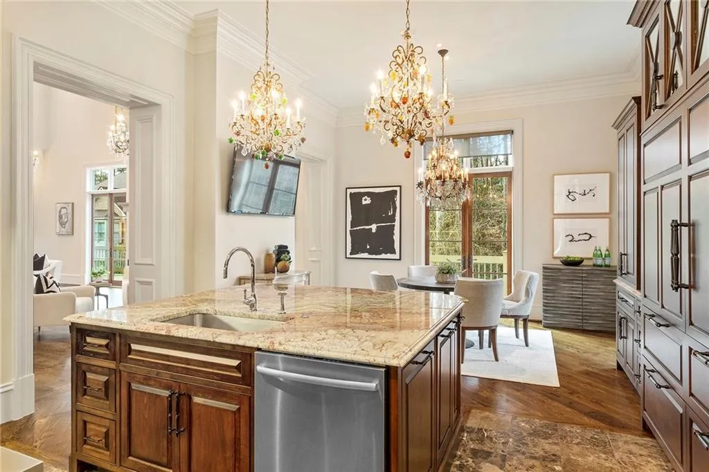 415 Cameron Valley Court, Sandy Springs, Georgia 30328, 5 Bedrooms Bedrooms, ,5 BathroomsBathrooms,Residential,Sold,415 Cameron Valley Court,7007681