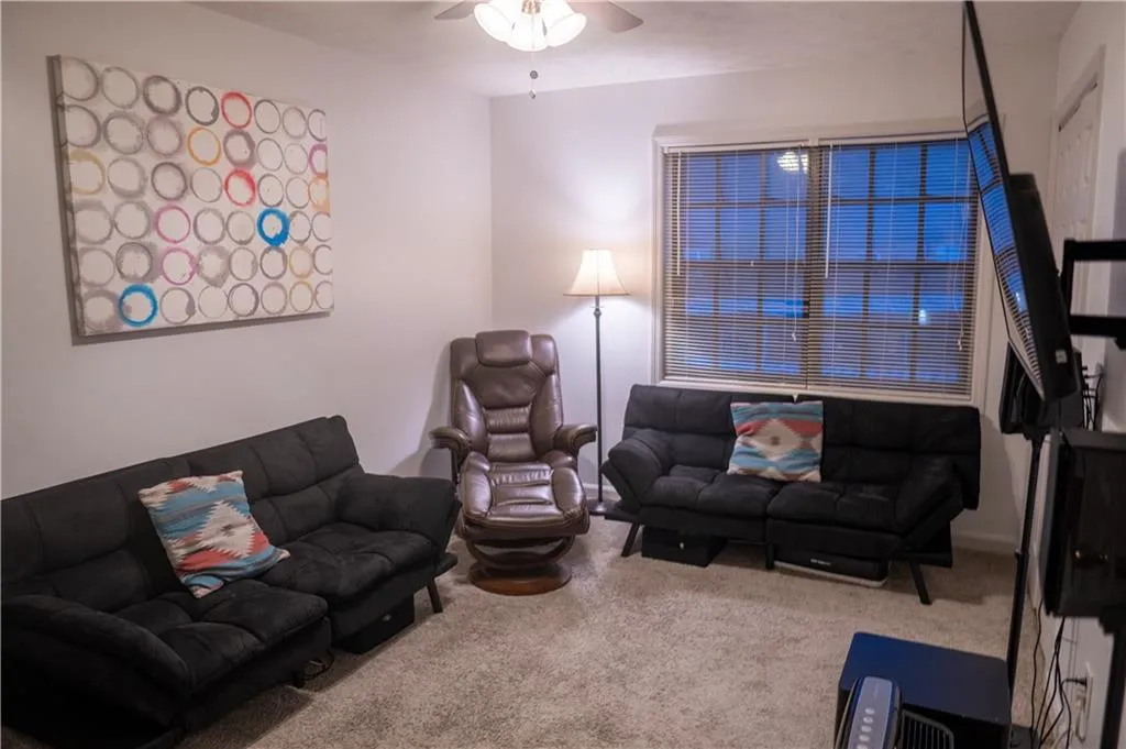 350 Winding River Drive Unit B, Sandy Springs, Georgia 30350, 3 Bedrooms Bedrooms, ,2 BathroomsBathrooms,Residential,Sold,350 Winding River Drive Unit B,7107153