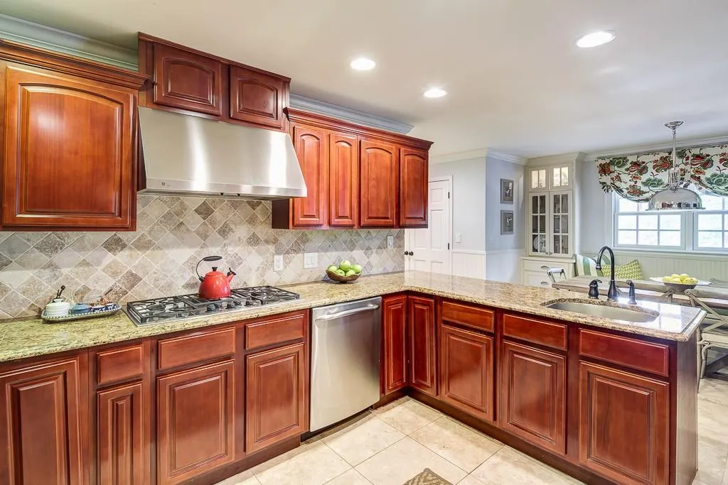 7530 Chaparral Drive, Sandy Springs, Georgia 30350, 5 Bedrooms Bedrooms, ,3 BathroomsBathrooms,Residential,Sold,7530 Chaparral Drive,5737535