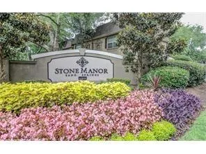 6980 Roswell Road Ne Unit B15, Sandy Springs, Georgia 30328, 2 Bedrooms Bedrooms, ,2 BathroomsBathrooms,Residential,Sold,6980 Roswell Road Ne Unit B15,5729748