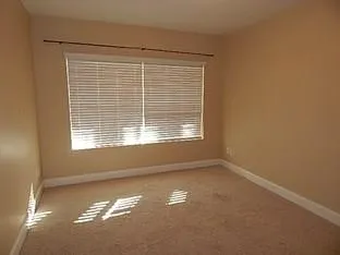 6980 Roswell Road Ne Unit B15, Sandy Springs, Georgia 30328, 2 Bedrooms Bedrooms, ,2 BathroomsBathrooms,Residential,Sold,6980 Roswell Road Ne Unit B15,5729748