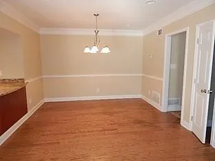 6980 Roswell Road Ne Unit B15, Sandy Springs, Georgia 30328, 2 Bedrooms Bedrooms, ,2 BathroomsBathrooms,Residential,Sold,6980 Roswell Road Ne Unit B15,5729748