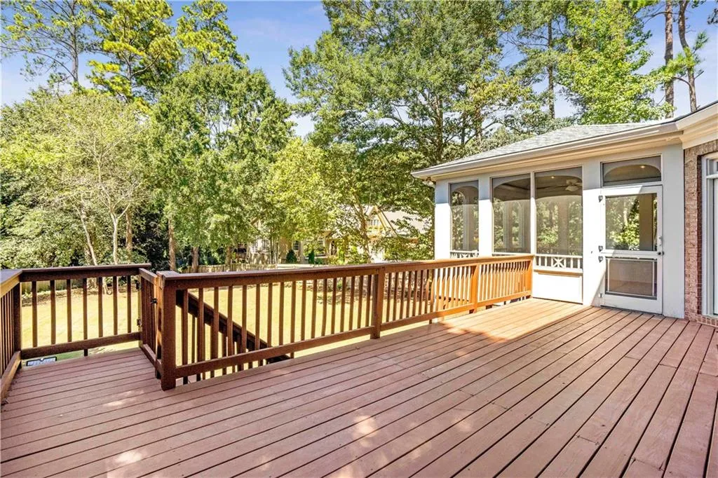 630 Regency Forest Court, Atlanta, Georgia 30342, 5 Bedrooms Bedrooms, ,4 BathroomsBathrooms,Residential,Sold,630 Regency Forest Court,6946600