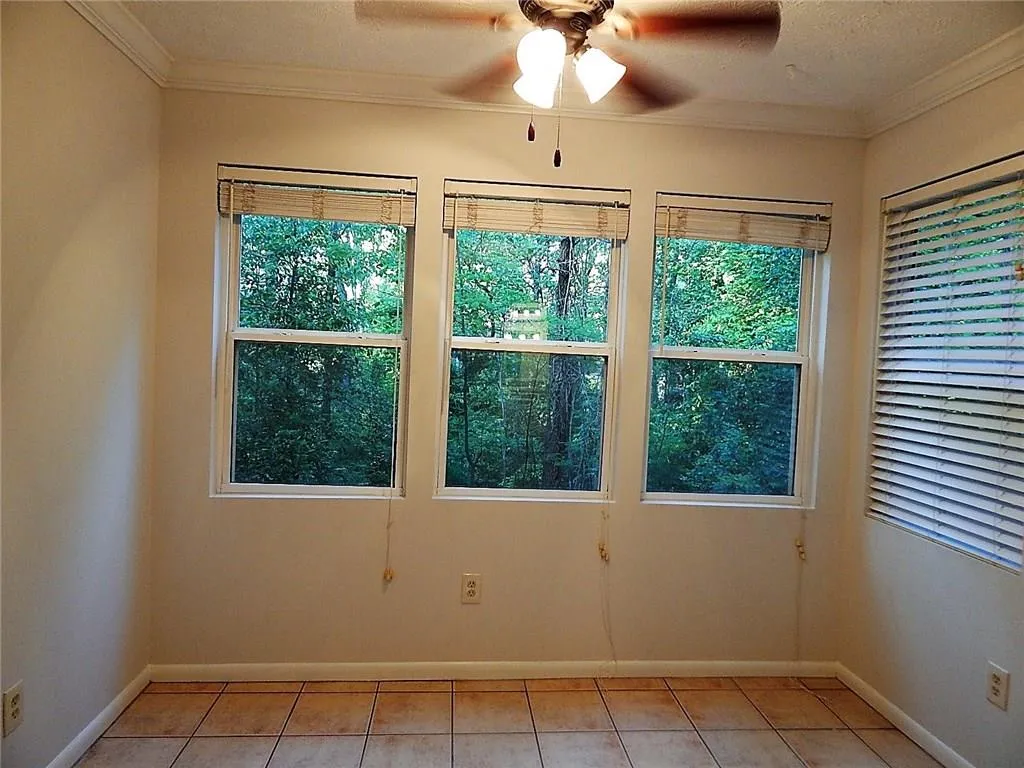 5155 Roswell Road Unit 2, Sandy Springs, Georgia 30342, 1 Bedroom Bedrooms, ,1 BathroomBathrooms,Residential,Sold,5155 Roswell Road Unit 2,5838789