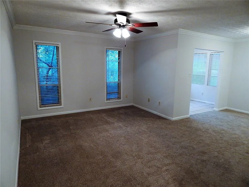 5155 Roswell Road Unit 2, Sandy Springs, Georgia 30342, 1 Bedroom Bedrooms, ,1 BathroomBathrooms,Residential,Sold,5155 Roswell Road Unit 2,5838789