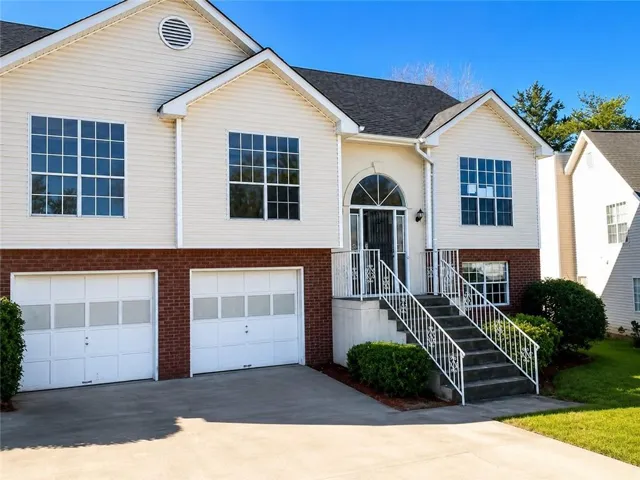 1965 Phillips Lake Bluff, Lithonia, Georgia 30058