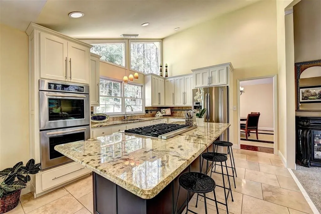 420 Lost Forest Court, Sandy Springs, Georgia 30328, 5 Bedrooms Bedrooms, ,3 BathroomsBathrooms,Residential,Sold,420 Lost Forest Court,6511122