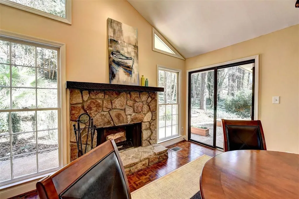 420 Lost Forest Court, Sandy Springs, Georgia 30328, 5 Bedrooms Bedrooms, ,3 BathroomsBathrooms,Residential,Sold,420 Lost Forest Court,6511122