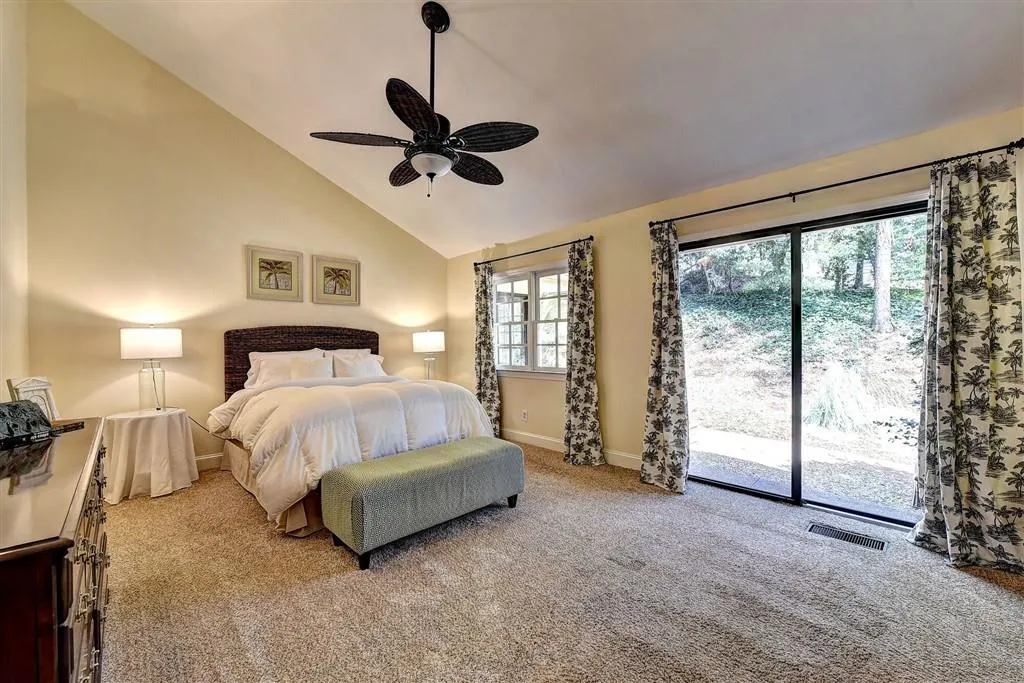 420 Lost Forest Court, Sandy Springs, Georgia 30328, 5 Bedrooms Bedrooms, ,3 BathroomsBathrooms,Residential,Sold,420 Lost Forest Court,6511122