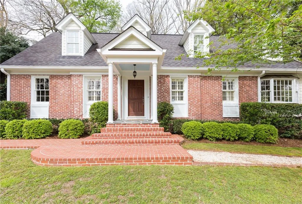 1852 Colland Drive Nw, Atlanta, Georgia 30318, 4 Bedrooms Bedrooms, ,3 BathroomsBathrooms,Residential,Sold,1852 Colland Drive Nw,5992250
