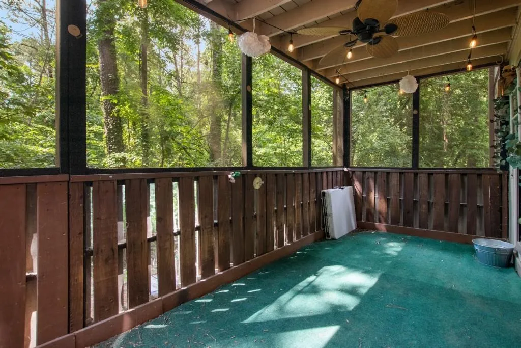 410 Woodcliff Drive, Sandy Springs, Georgia 30350, 2 Bedrooms Bedrooms, ,1 BathroomBathrooms,Residential,Sold,410 Woodcliff Drive,7413645