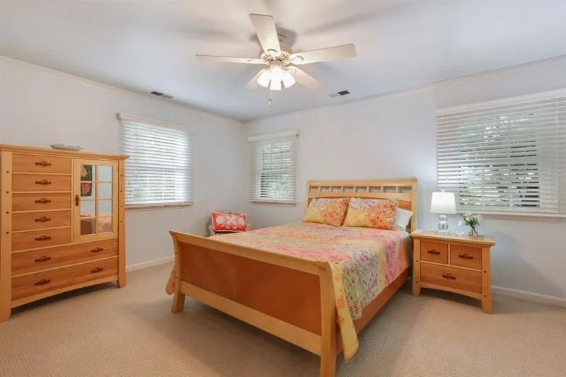 520 Cambridge Way, Sandy Springs, Georgia 30328, 4 Bedrooms Bedrooms, ,2 BathroomsBathrooms,Residential,Sold,520 Cambridge Way,6506307