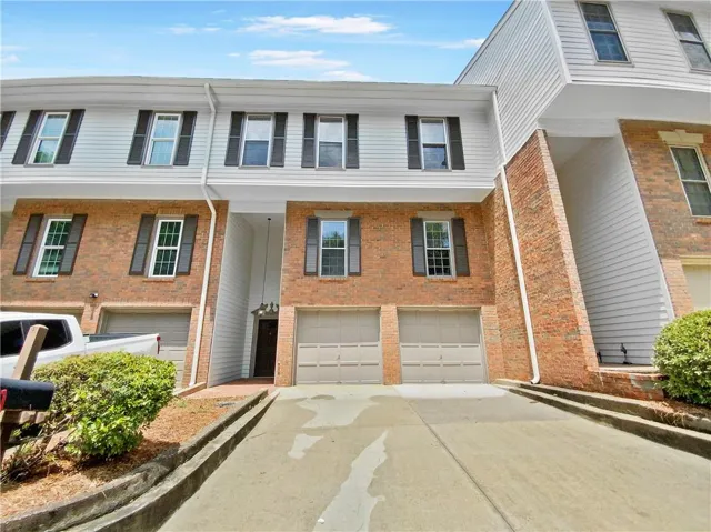 502 Brandywine Circle, Atlanta, Georgia 30350