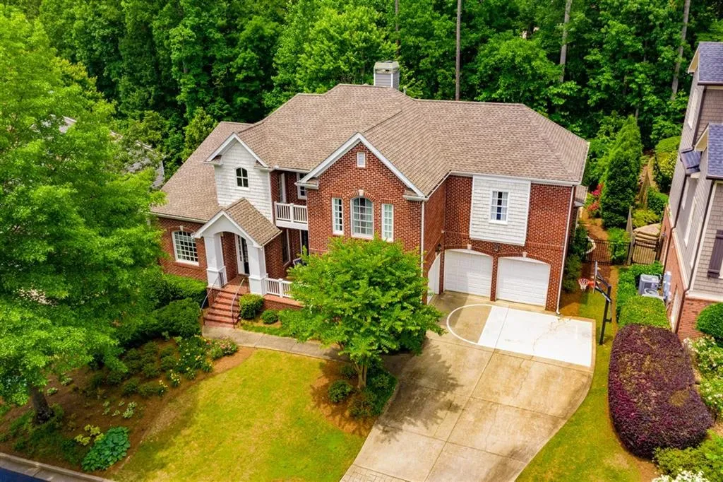 730 Lake Summit Drive, Sandy Springs, Georgia 30342, 5 Bedrooms Bedrooms, ,4 BathroomsBathrooms,Residential,Sold,730 Lake Summit Drive,6599902