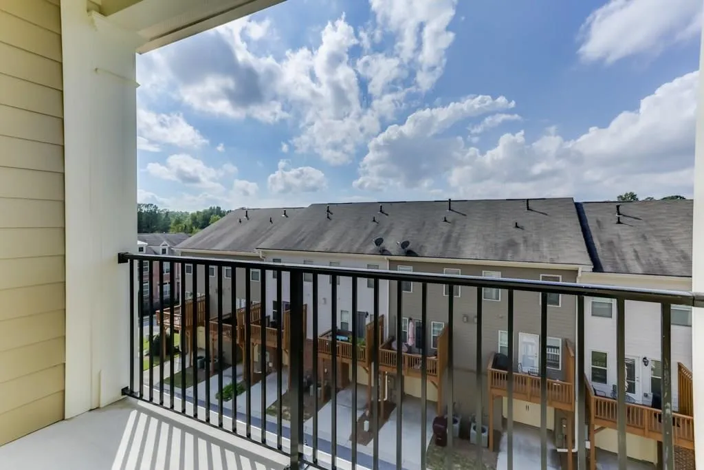 7265 Glisten Avenue Unit 133, Atlanta, Georgia 30328, 1 Bedroom Bedrooms, ,1 BathroomBathrooms,Residential,Sold,7265 Glisten Avenue Unit 133,6088827