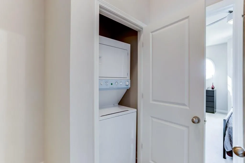 7265 Glisten Avenue Unit 133, Atlanta, Georgia 30328, 1 Bedroom Bedrooms, ,1 BathroomBathrooms,Residential,Sold,7265 Glisten Avenue Unit 133,6088827