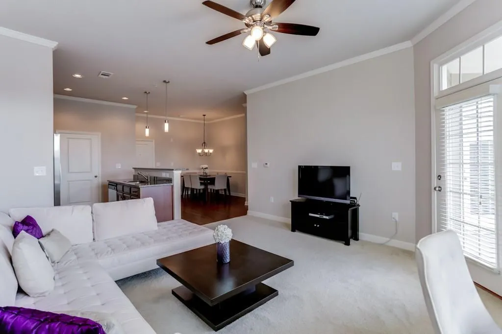 7265 Glisten Avenue Unit 133, Atlanta, Georgia 30328, 1 Bedroom Bedrooms, ,1 BathroomBathrooms,Residential,Sold,7265 Glisten Avenue Unit 133,6088827