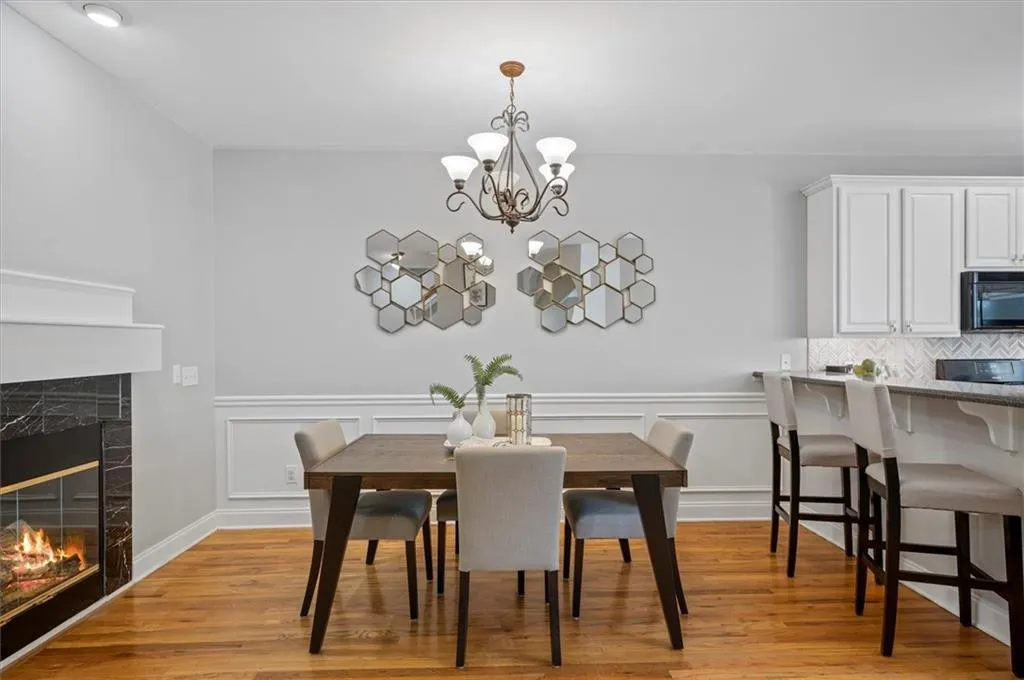 1200 Wing Street Unit 13, Sandy Springs, Georgia 30350, 3 Bedrooms Bedrooms, ,3 BathroomsBathrooms,Residential,Sold,1200 Wing Street Unit 13,7201795