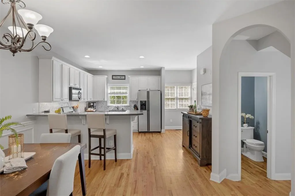 1200 Wing Street Unit 13, Sandy Springs, Georgia 30350, 3 Bedrooms Bedrooms, ,3 BathroomsBathrooms,Residential,Sold,1200 Wing Street Unit 13,7201795