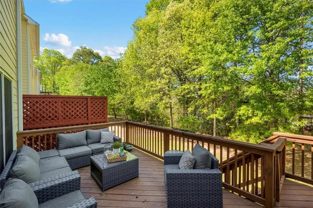 1200 Wing Street Unit 13, Sandy Springs, Georgia 30350, 3 Bedrooms Bedrooms, ,3 BathroomsBathrooms,Residential,Sold,1200 Wing Street Unit 13,7201795