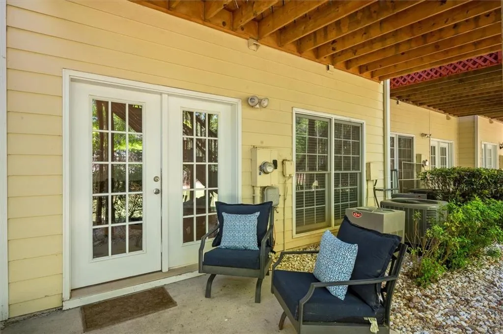 1200 Wing Street Unit 13, Sandy Springs, Georgia 30350, 3 Bedrooms Bedrooms, ,3 BathroomsBathrooms,Residential,Sold,1200 Wing Street Unit 13,7201795