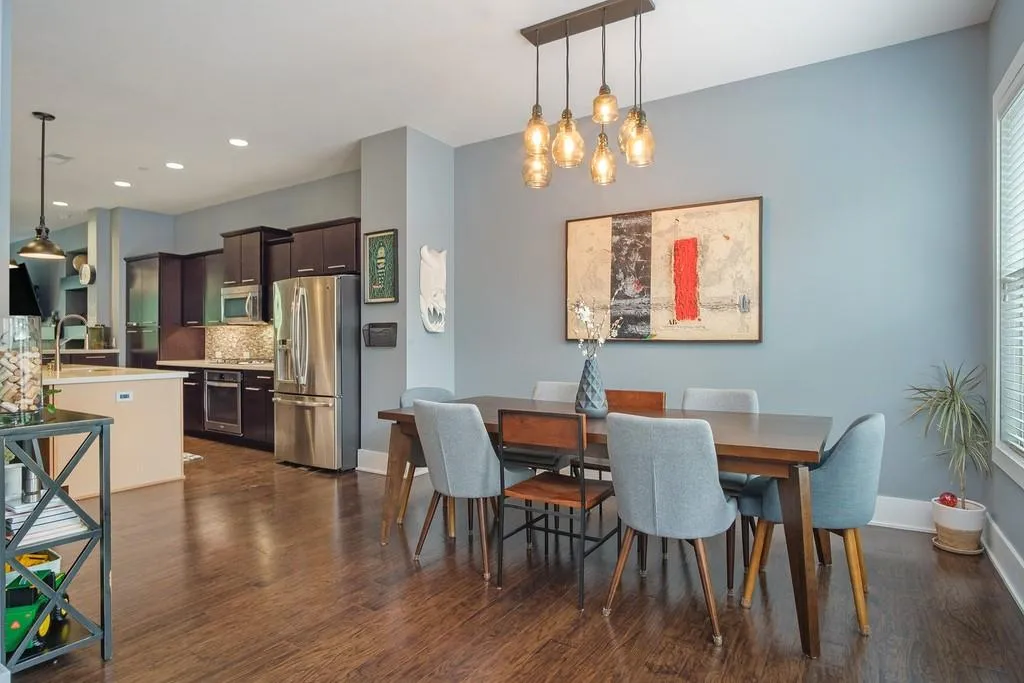 459 Alderwood Street, Sandy Springs, Georgia 30328, 3 Bedrooms Bedrooms, ,3 BathroomsBathrooms,Residential,Sold,459 Alderwood Street,6879144