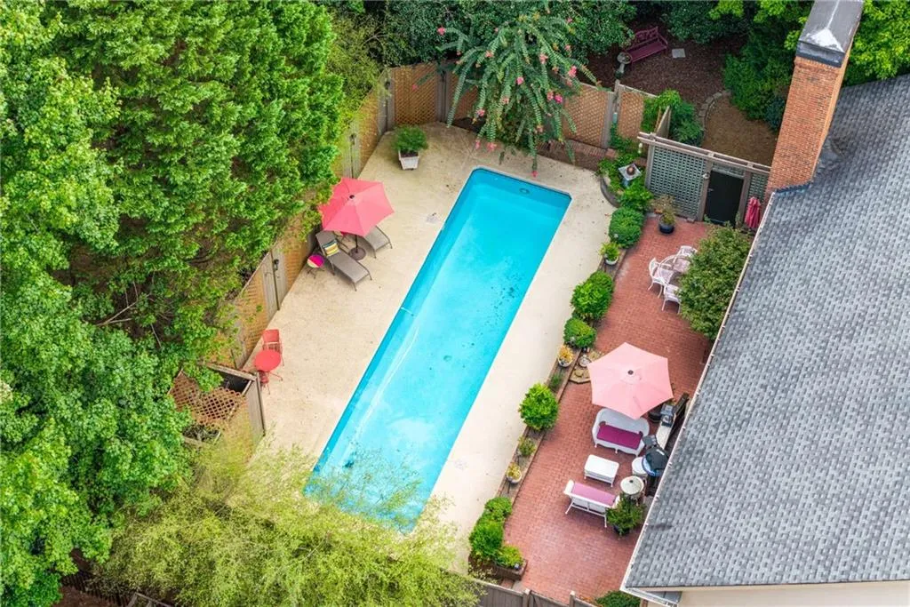 Back yard has high privacy fencing