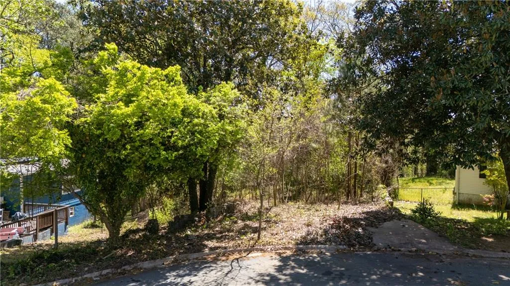 1676 Abner Court Nw, Atlanta, Georgia 30318, 0 ,Land,For Sale,1676 Abner Court Nw,7745395