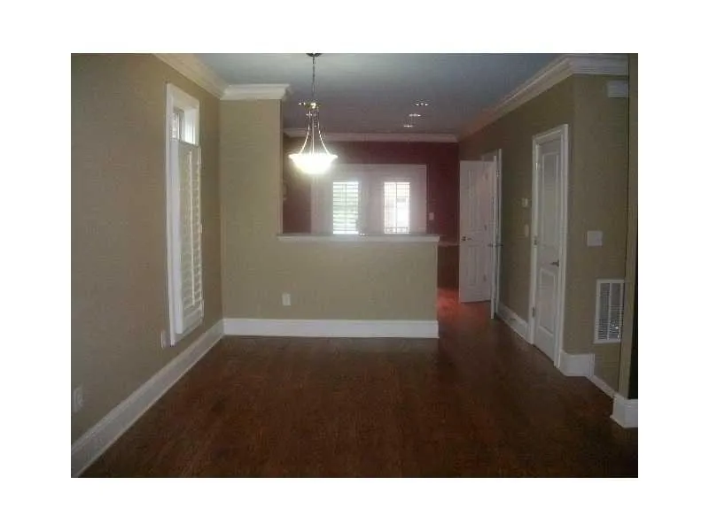 216 Le Gran Cove Ne Unit 216, Atlanta, Georgia 30328, 2 Bedrooms Bedrooms, ,2 BathroomsBathrooms,Residential,Sold,216 Le Gran Cove Ne Unit 216,5059471