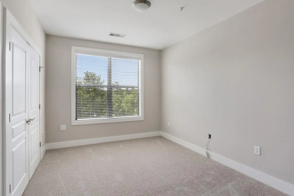 799 Hammond Drive Unit 302, Sandy Springs, Georgia 30328, 2 Bedrooms Bedrooms, ,2 BathroomsBathrooms,Residential,Sold,799 Hammond Drive Unit 302,5718069