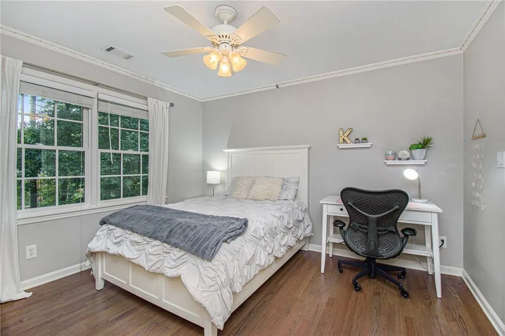 3255 Jett Ferry Court, Sandy Springs, Georgia 30350, 5 Bedrooms Bedrooms, ,4 BathroomsBathrooms,Residential,Sold,3255 Jett Ferry Court,6935896