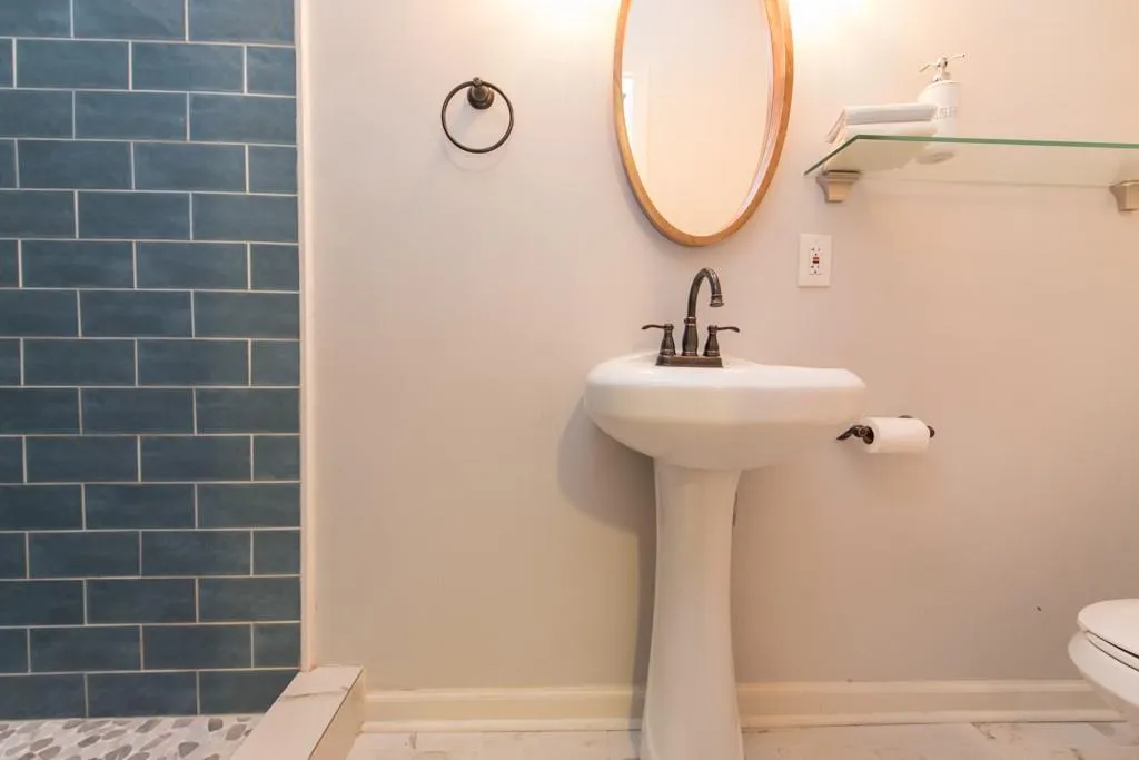 1205 Wedgewood Court, Atlanta, Georgia 30350, 3 Bedrooms Bedrooms, ,3 BathroomsBathrooms,Residential,Sold,1205 Wedgewood Court,6694562