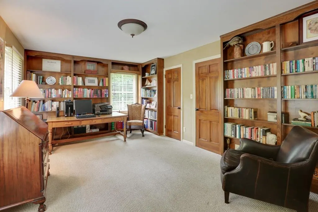 6035 Riverside Drive, Sandy Springs, Georgia 30328, 4 Bedrooms Bedrooms, ,4 BathroomsBathrooms,Residential,Sold,6035 Riverside Drive,5643953