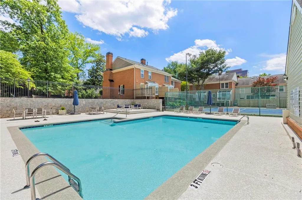 62 Mount Vernon Circle, Atlanta, Georgia 30338, 2 Bedrooms Bedrooms, ,2 BathroomsBathrooms,Residential,Sold,62 Mount Vernon Circle,7575300