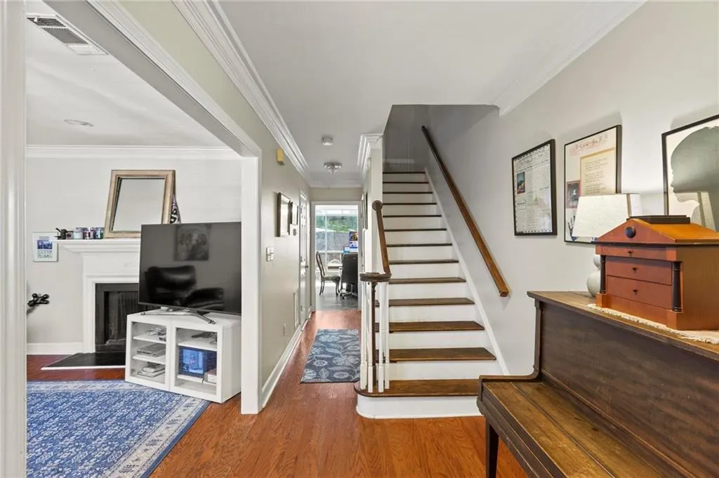 62 Mount Vernon Circle, Atlanta, Georgia 30338, 2 Bedrooms Bedrooms, ,2 BathroomsBathrooms,Residential,Sold,62 Mount Vernon Circle,7575300