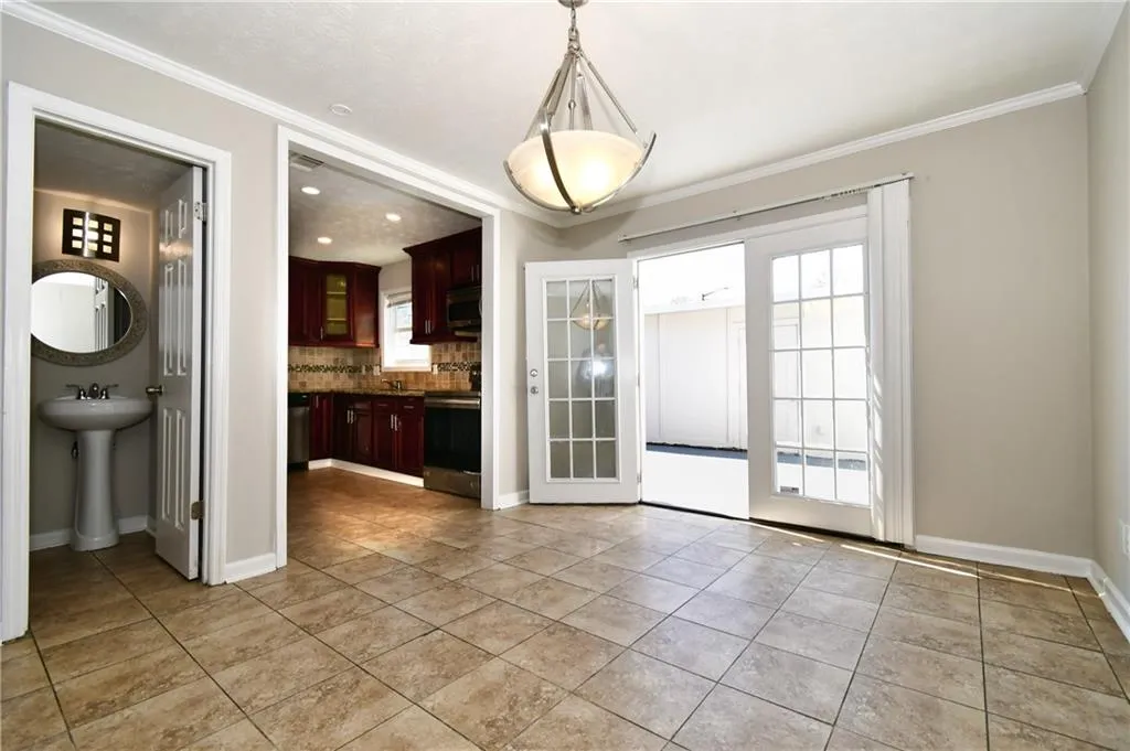 290 Winding River #j Road, Sandy Springs, Georgia 30350, 2 Bedrooms Bedrooms, ,2 BathroomsBathrooms,Residential,Sold,290 Winding River #j Road,6972994 290 Winding River #j Road, Sandy Springs, Georgia 30350, 2 Bedrooms Bedrooms, ,2 BathroomsBathrooms,Residential,Sold,290 Winding River #j Road,6972994