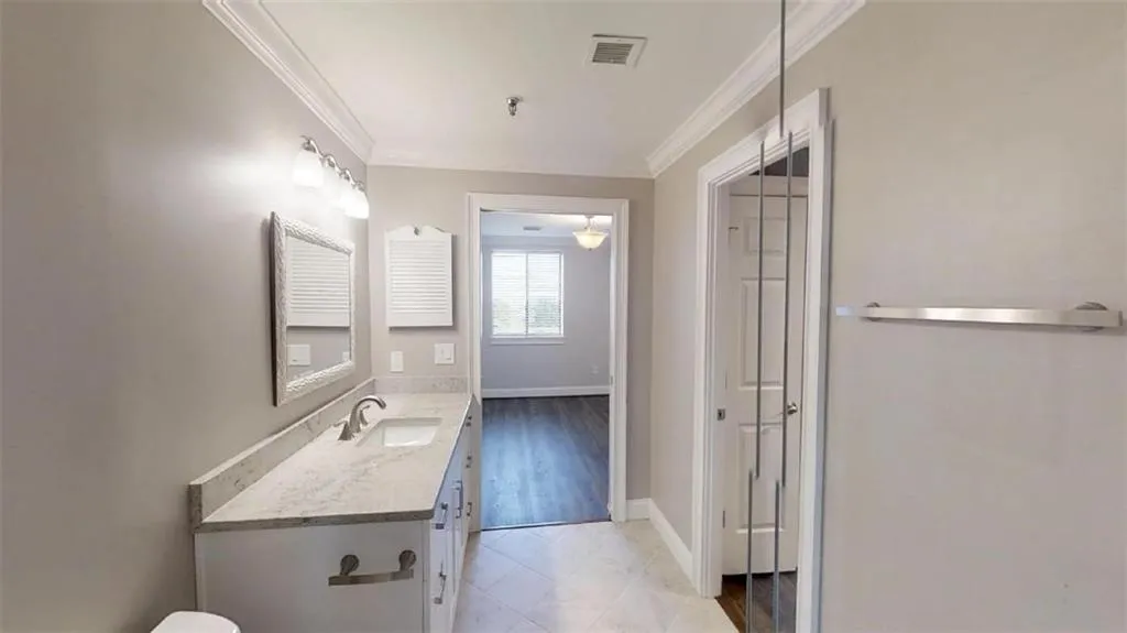 300 Johnson Ferry Road Ne Unit B912, Sandy Springs, Georgia 30328, 1 Bedroom Bedrooms, ,1 BathroomBathrooms,Residential,Sold,300 Johnson Ferry Road Ne Unit B912,7166457
