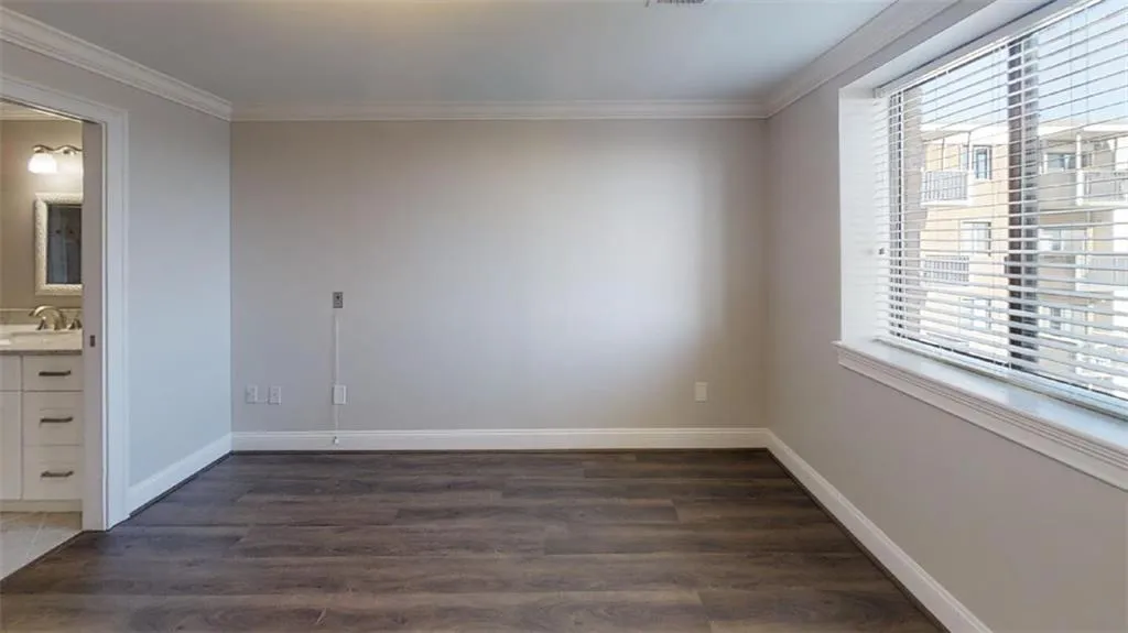 300 Johnson Ferry Road Ne Unit B912, Sandy Springs, Georgia 30328, 1 Bedroom Bedrooms, ,1 BathroomBathrooms,Residential,Sold,300 Johnson Ferry Road Ne Unit B912,7166457