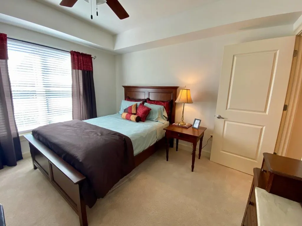 200 River Vista Drive Unit 340, Atlanta, Georgia 30339, 2 Bedrooms Bedrooms, ,2 BathroomsBathrooms,Residential,Sold,200 River Vista Drive Unit 340,6746006