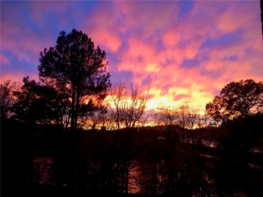 200 River Vista Drive Unit 340, Atlanta, Georgia 30339, 2 Bedrooms Bedrooms, ,2 BathroomsBathrooms,Residential,Sold,200 River Vista Drive Unit 340,6746006