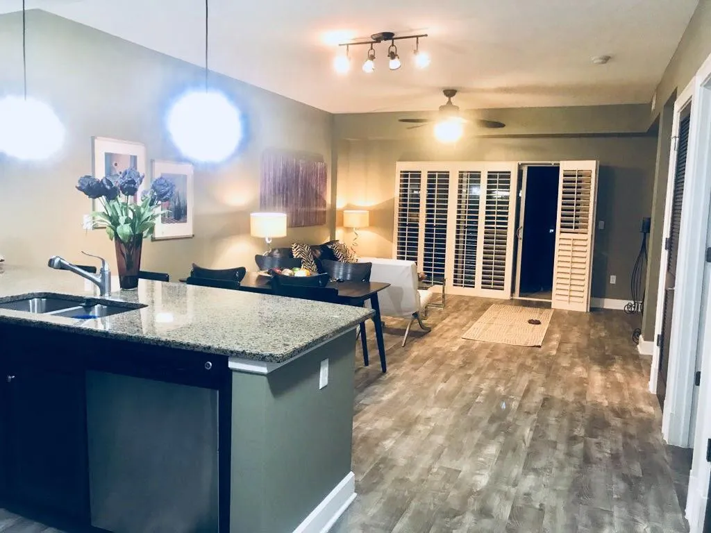 200 River Vista Drive Unit 612, Atlanta, Georgia 30339, 1 Bedroom Bedrooms, ,1 BathroomBathrooms,Residential,Sold,200 River Vista Drive Unit 612,6792420