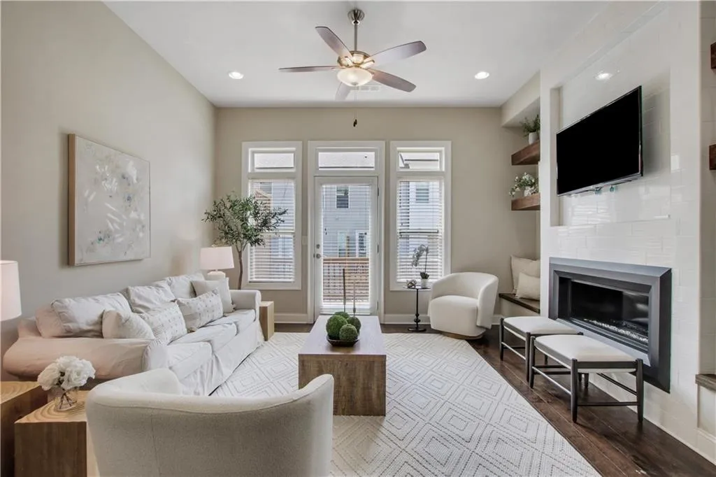 4103 Township Parkway, Atlanta, Georgia 30342, 2 Bedrooms Bedrooms, ,2 BathroomsBathrooms,Residential,For Sale,4103 Township Parkway,7663005