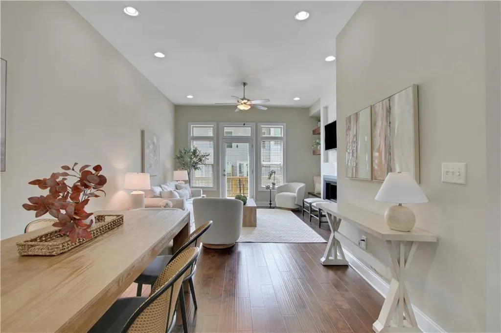 4103 Township Parkway, Atlanta, Georgia 30342, 2 Bedrooms Bedrooms, ,2 BathroomsBathrooms,Residential,For Sale,4103 Township Parkway,7663005