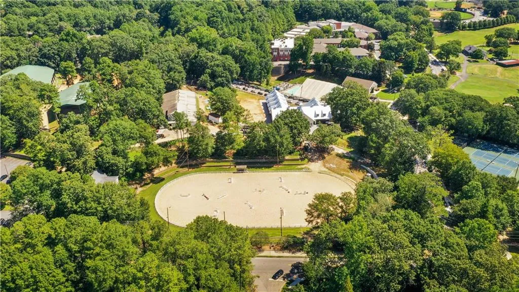 4103 Township Parkway, Atlanta, Georgia 30342, 2 Bedrooms Bedrooms, ,2 BathroomsBathrooms,Residential,For Sale,4103 Township Parkway,7663005