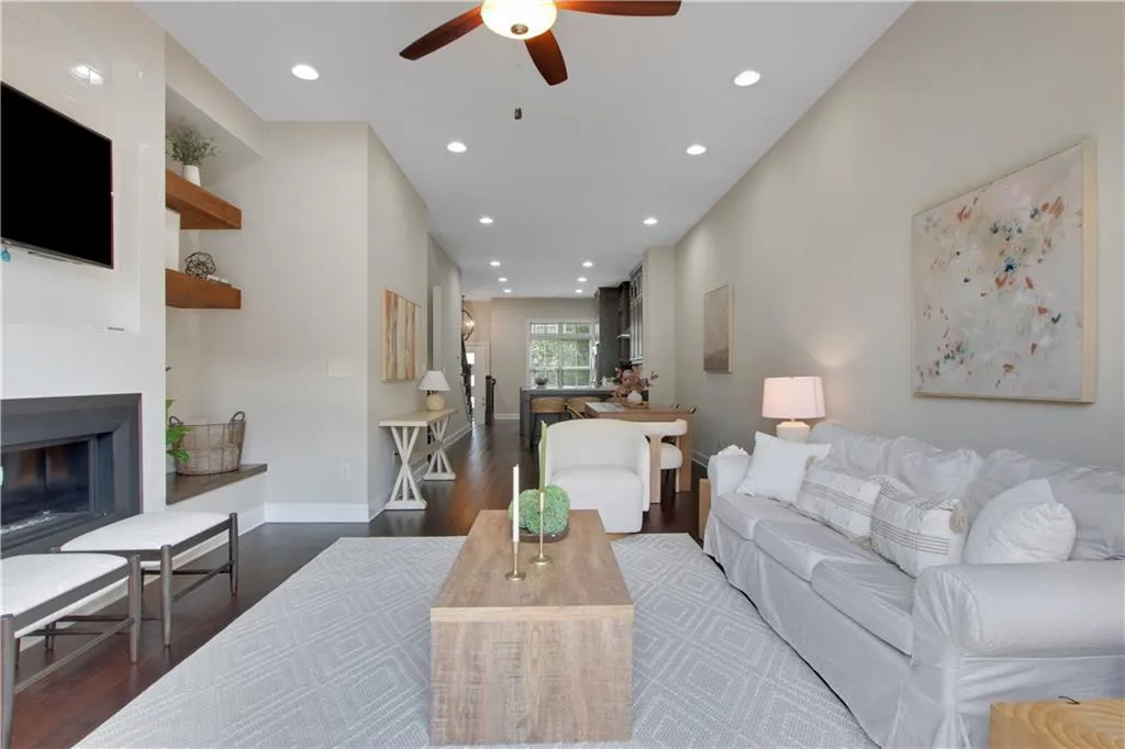 4103 Township Parkway, Atlanta, Georgia 30342, 2 Bedrooms Bedrooms, ,2 BathroomsBathrooms,Residential,For Sale,4103 Township Parkway,7663005
