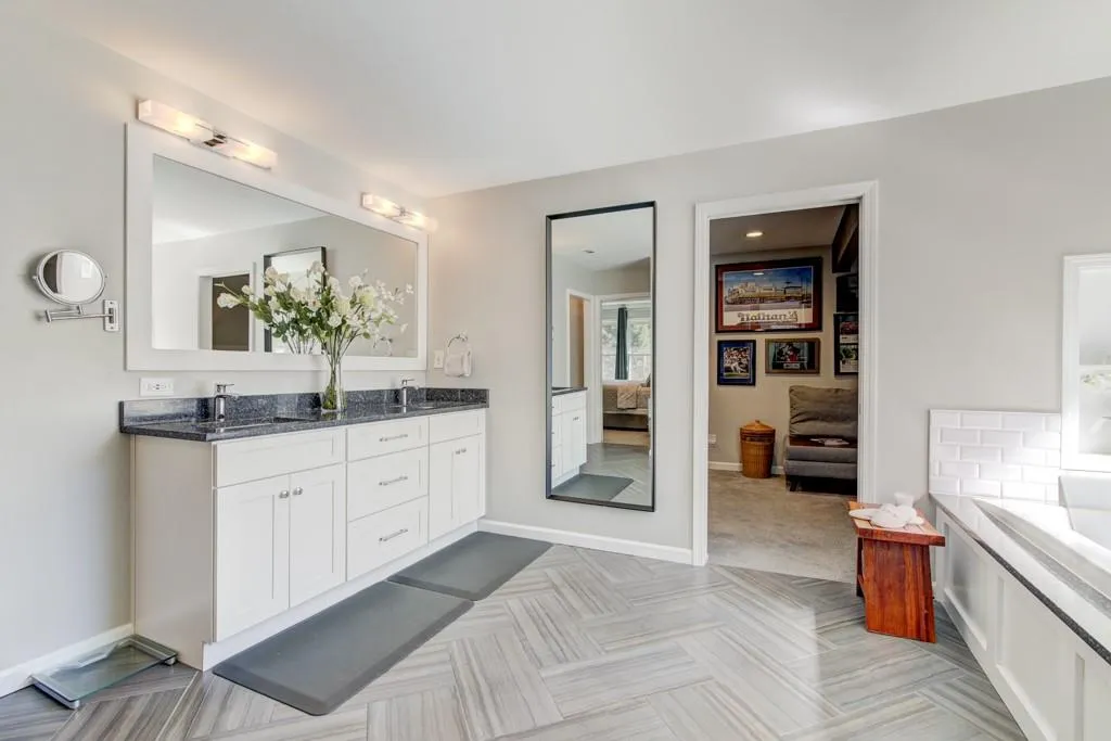 540 Fountain Oaks Way, Atlanta, Georgia 30342, 5 Bedrooms Bedrooms, ,3 BathroomsBathrooms,Residential,Sold,540 Fountain Oaks Way,6515694