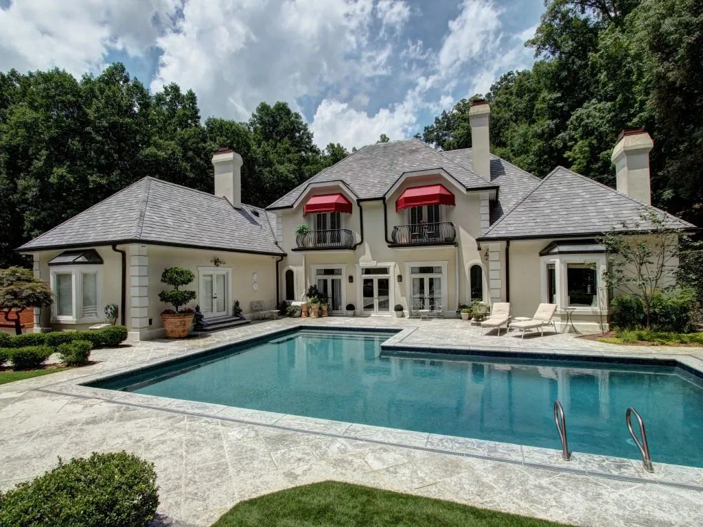 6545 Old Riverside Drive, Sandy Springs, Georgia 30328, 6 Bedrooms Bedrooms, ,5 BathroomsBathrooms,Residential,Sold,6545 Old Riverside Drive,5517310