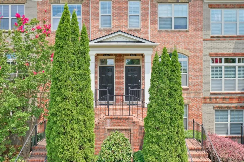 7180 Glisten Avenue, Atlanta, Georgia 30328, 3 Bedrooms Bedrooms, ,3 BathroomsBathrooms,Residential,Sold,7180 Glisten Avenue,7536115